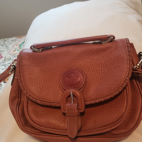 Dooney & Bourke Handbags - Older Dooney & Bourke tan leather handbag.